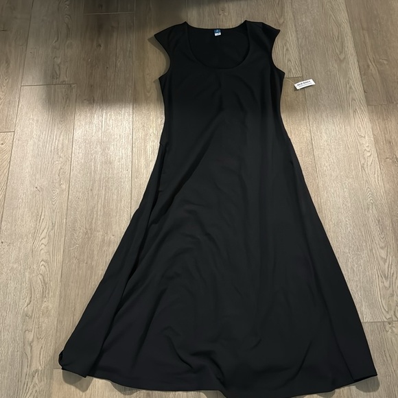 NWT! Old Navy Black Fit & Flare Midi Dress - TALL SIZES ONLY 💜 - Picture 9 of 10